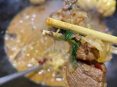-山妹子铁锅炖
