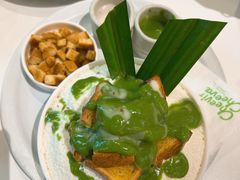 斑斓吐司雪冰-Cheevit Cheeva(Sirimangkalajarn)