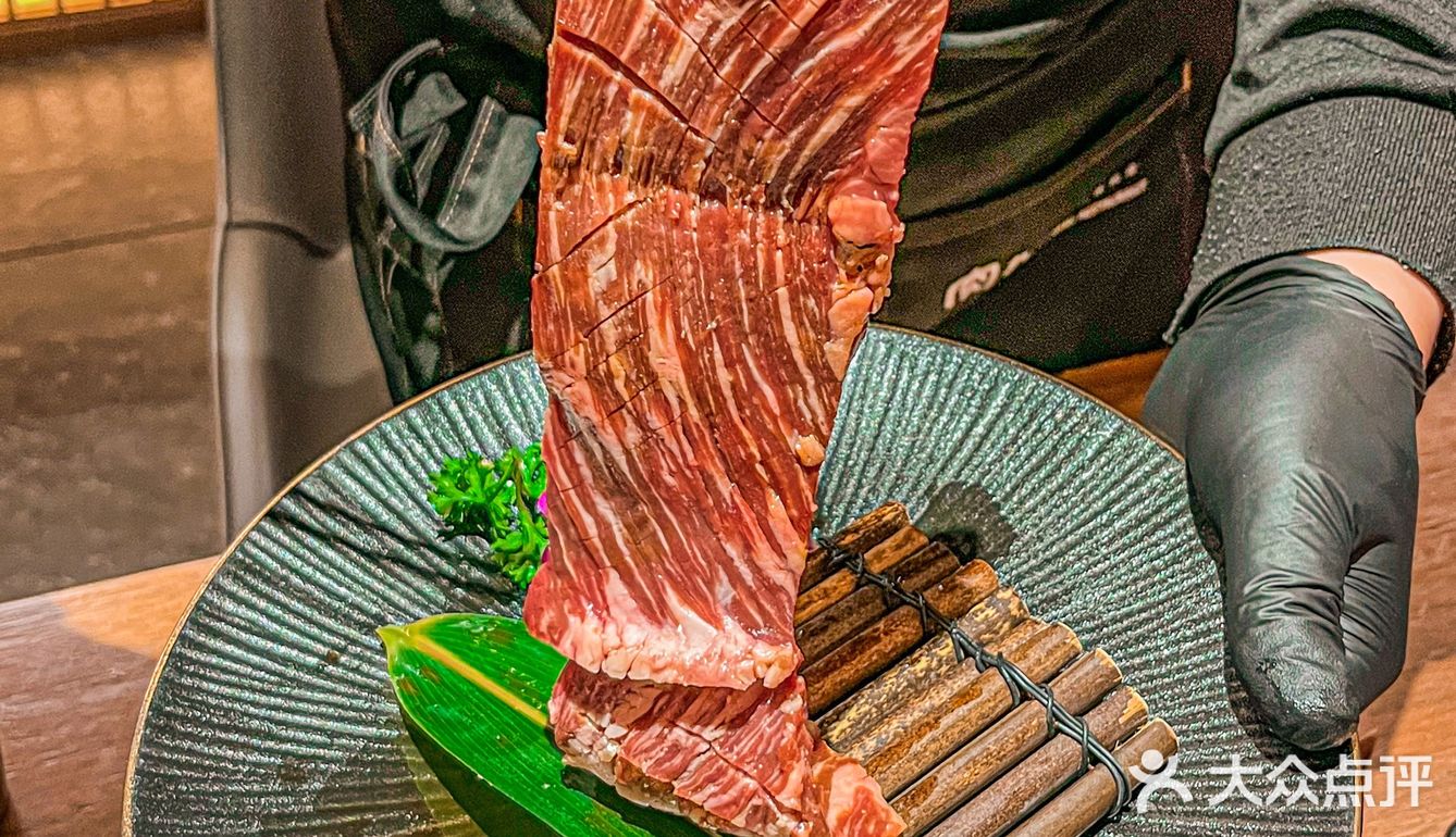 别问了！！在杭州！！好吃到爆的烤肉🐷