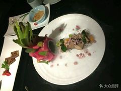 -小广寒电影艺术餐厅(小广寒经三路店)