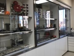 -潘多拉眼镜·蔡司依视路明月(潘家园店)