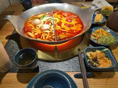 -湊湊火锅·茶憩(东城民盈国贸城店)
