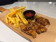 -必胜客(松雷店)