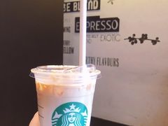 -星巴克臻选(上海长风大悦城店)