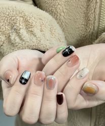 -桃色美甲沙龙