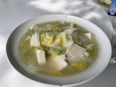 白菜豆腐汤-望湖烤鱼