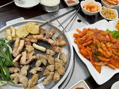 -大福黄牛料理·韩式烤肉·黄牛肥肠·酱蟹