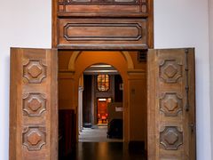 -香港大学