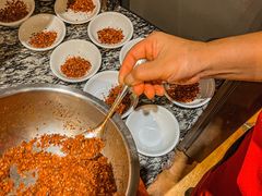 -谢老五跷脚牛肉·非遗传承店