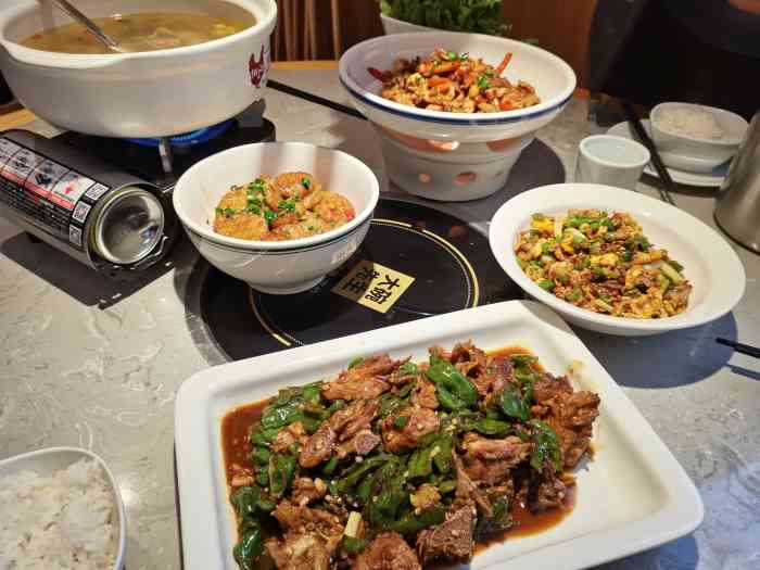 大碗先生(宁乡天虹店)-"超级好吃的店子,一鸡两吃,鱼片,擂辣椒骨.