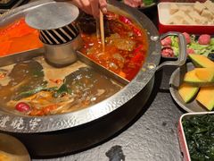 -晓宇重庆火锅(西安荟聚店)