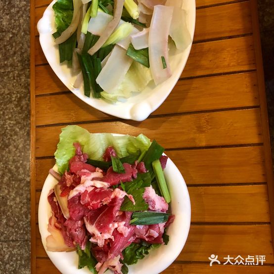 黔味东南酸汤牛肉火锅(太平路一店)