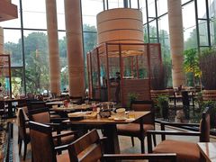 -松山湖凯悦酒店·Café自助餐厅·周末火舞秀表演