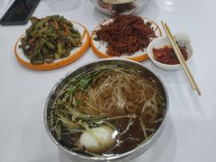 -三姐妹冷面馆(保卫路店)