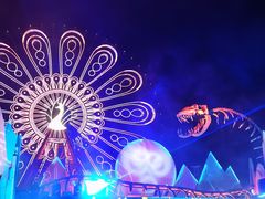 -七彩云南欢乐世界