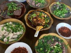 -小杨翘脚牛肉