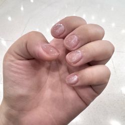 -UGIRL有个美甲