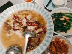 -姚姚酸菜鱼·金戈戈香港豉油鸡(喜荟城联名店)