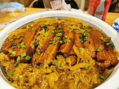 东北翠花酸菜扣肉-老江南春·中国龙菜(衡山路店)