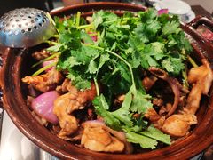 -胡须佬鸡煲四季火锅(海雅缤纷城店)