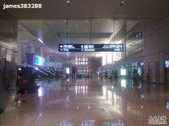 -上海世茂广场(南京东路店)