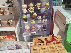 -泡泡玛特POPMART(侨福芳草地店)