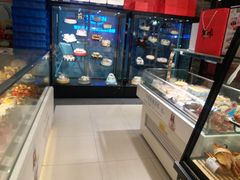 面包甜点陈列柜-天力卡拉优动物奶油生日蛋糕(鼓楼店)