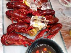 -肥肥虾庄·金牌油焖大虾(汉口城市广场店)