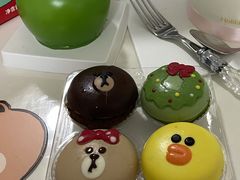 -好利来(高新枫叶广场店)