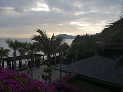 -日落吧·海景咖啡厅·餐酒吧·鸡尾酒·下午茶·乐队表演·浪漫夕阳·三亚文华东方酒店