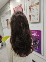 -镁连社·美联社
