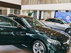 -天津波士信达奔驰4S店(卫津南路店)