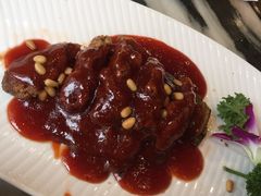 干烧松子素黄鱼-功德林(南京西路店)