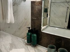 -杭州城中香格里拉大酒店
