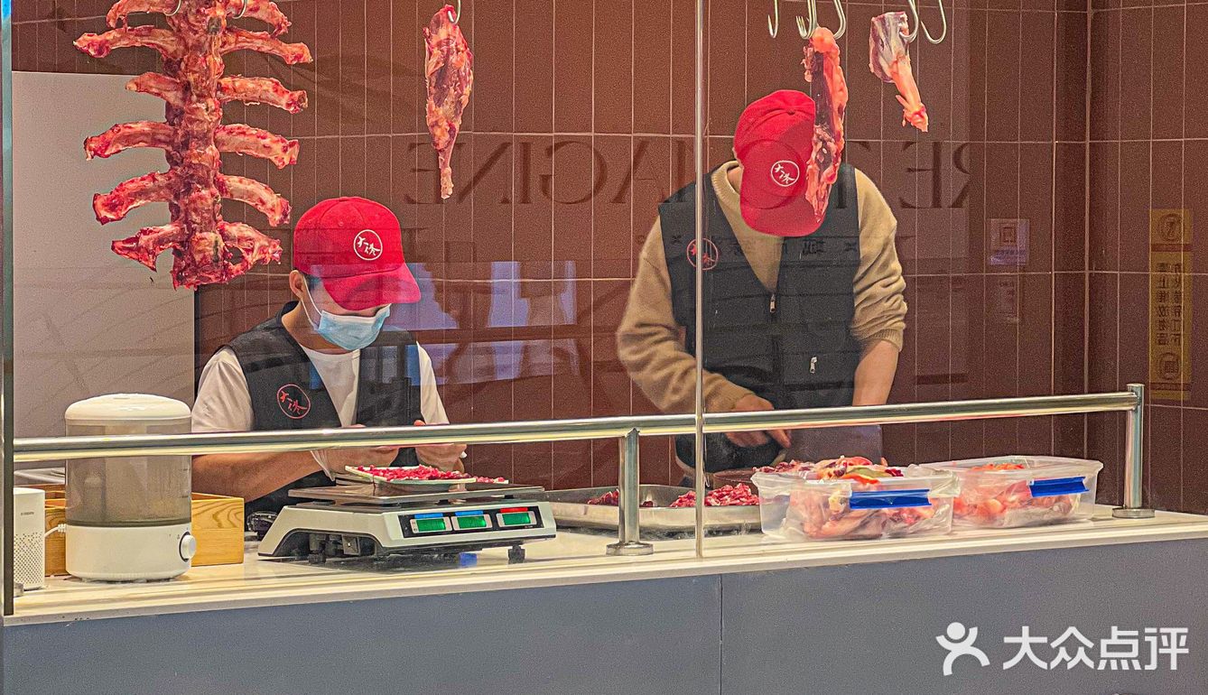 这一口精选黄牛肉的口感也太棒了吧