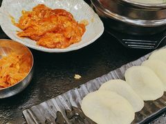 -臻牛烤肉