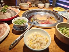 -城墙拐拐火锅(三峡广场黑金冠店)