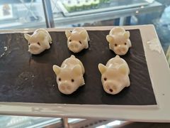 -宝利来国际大酒店-凤凰阁旋转餐厅