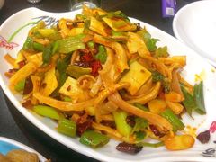 -瑞杰烧烤店·24小时营业(山东路店)