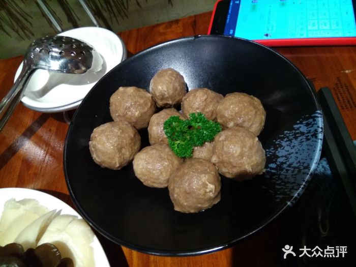 斑鱼火锅hotpot-撒尿牛肉丸-菜-撒尿牛肉丸图片-上海美食-大众点评网