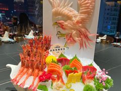 -雍容荟帝王蟹活龙虾展台自助(IFS黑金店)