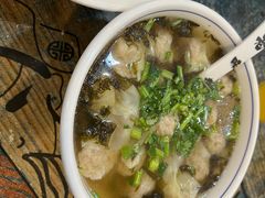 招牌野馄炖-老谢野馄饨(延安路店)
