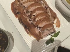 -贝勒爷·酥不腻烤鸭