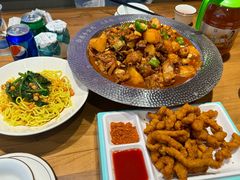 -俭寨大盘鸡·手抓肉·烧烤新疆菜(乌苏路店)