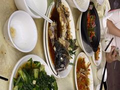 -锐记美食店·现捞海鲜(闸坡店)