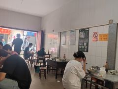 -正宗杨记普洱酸醋米线(总店)