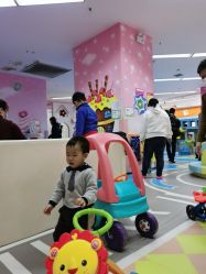 -孩子王童乐园(青岛万达店)