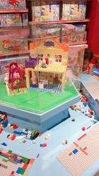 -Hamleys哈姆雷斯(三胞店)