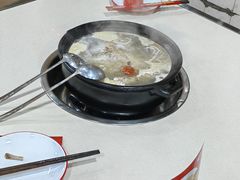 -烧哥美蛙肥肠鱼火锅·十五年社区店