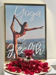 -闺蜜瑜伽·普拉提女性塑形馆